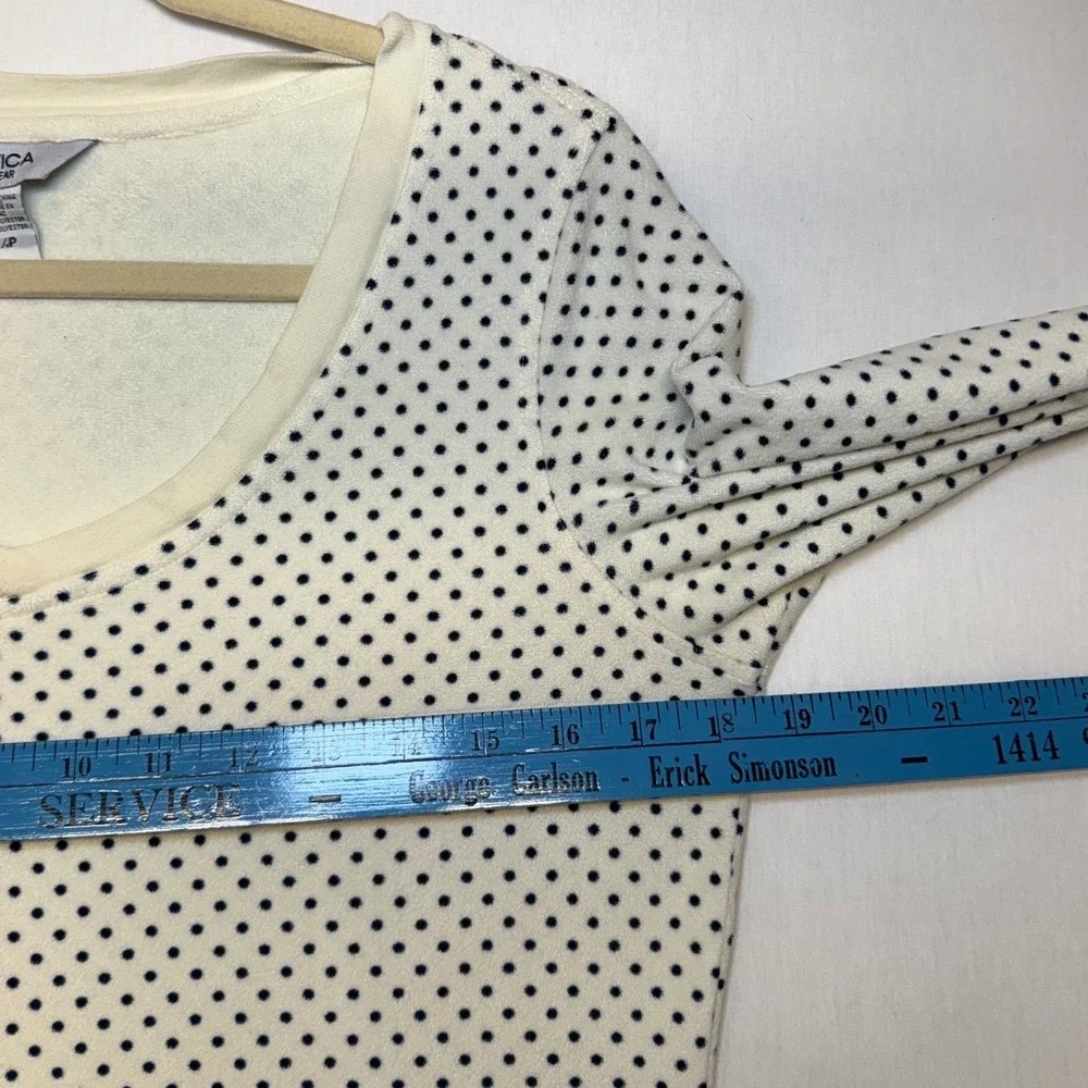 Nautica Sleepwear Womens Small Cream Polka Dot Long Sleeve Fleece Nightgown